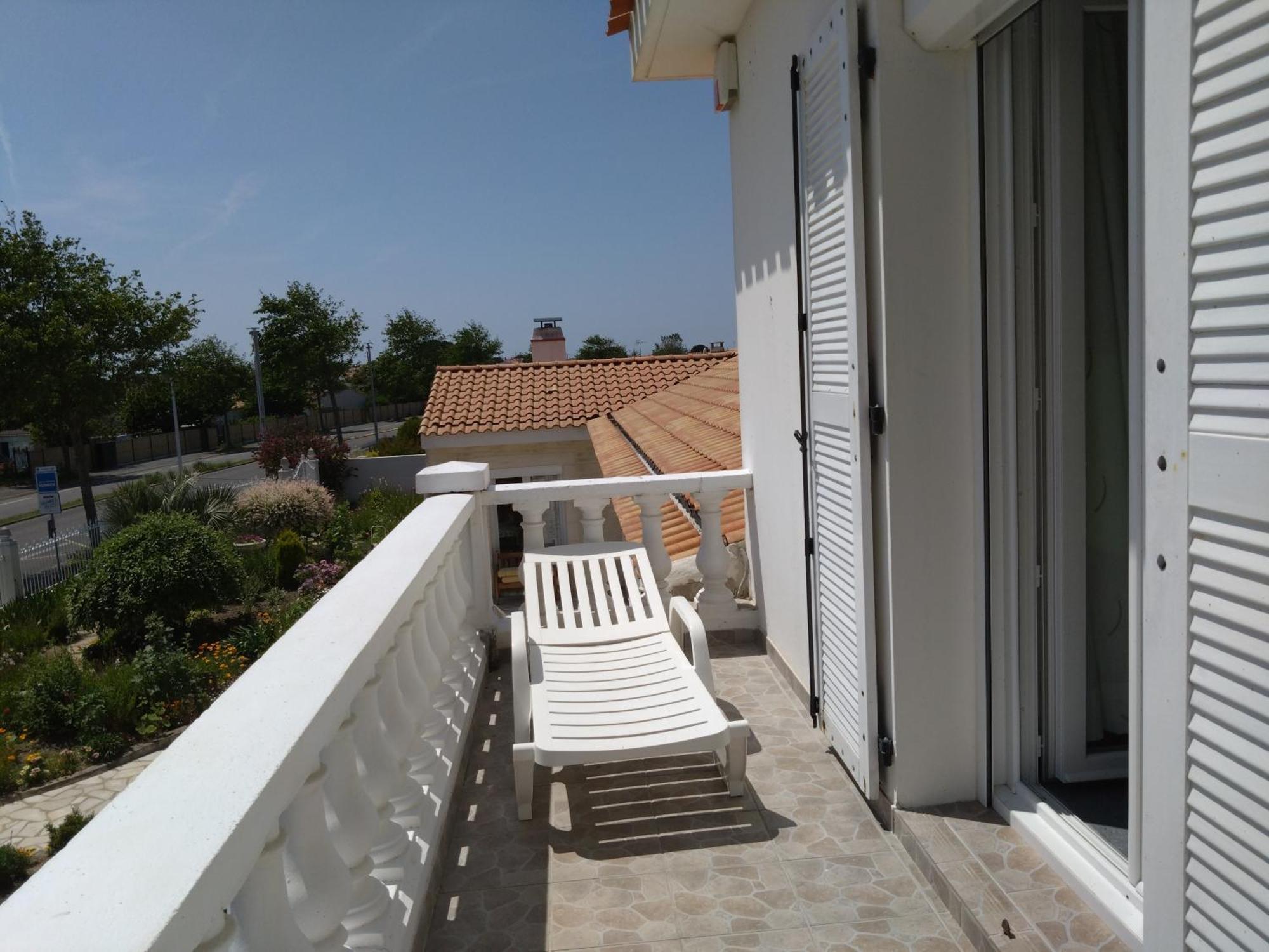Holiday home Maison Avec Jardin Prive *